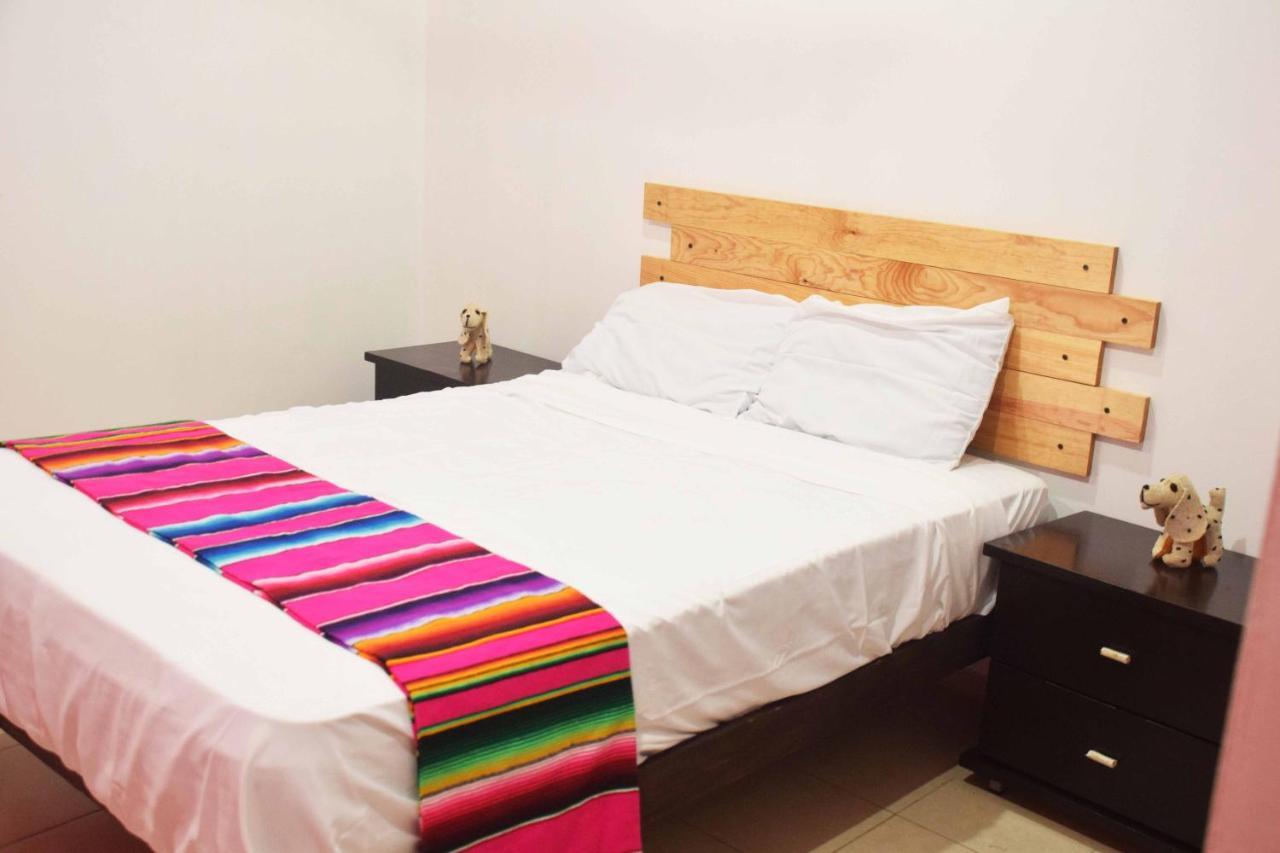 Hostal Casa Bohemia เมริดา ภายนอก รูปภาพ